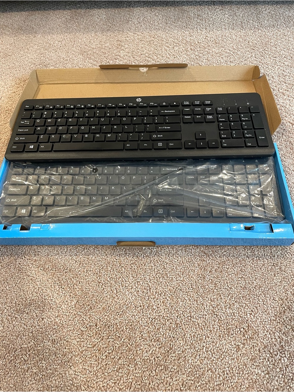 HP 230 Wireless Keyboard (x2)